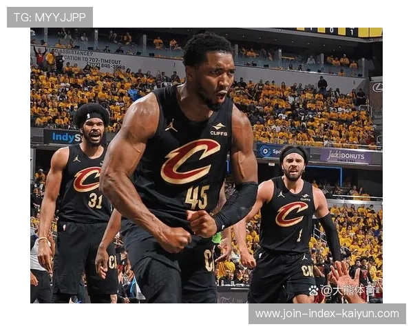 米切尔利用节奏变化连得四分，骑士提升进攻速率