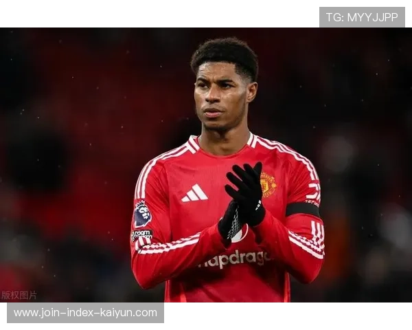 拉什福德低射洞穿对方球门得分